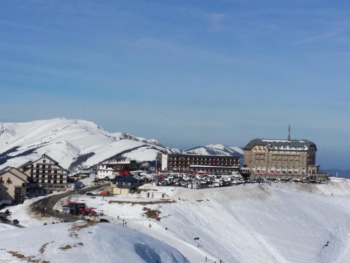 Appartement T2 4 Personnes Wifi Et Climatisation Bagnères-de-Luchon Dış mekan fotoğraf